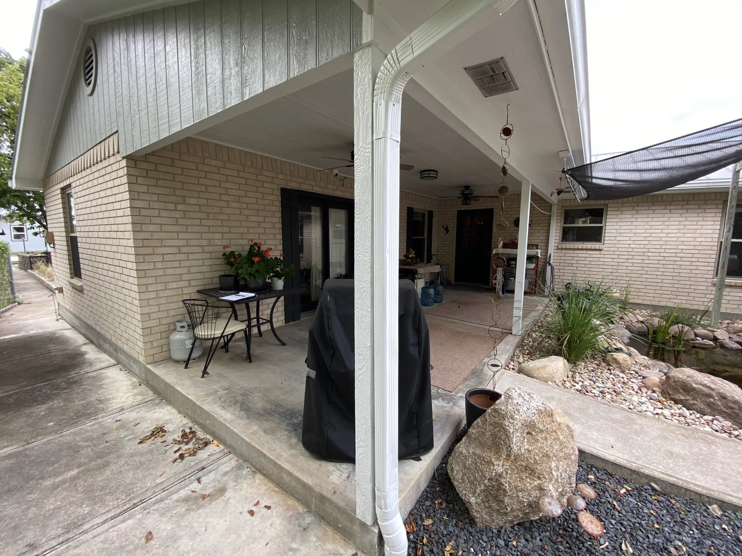 Old Home Entryway Before